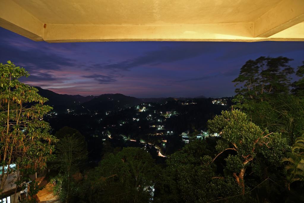 Banda Casa, Kandy Exterior foto