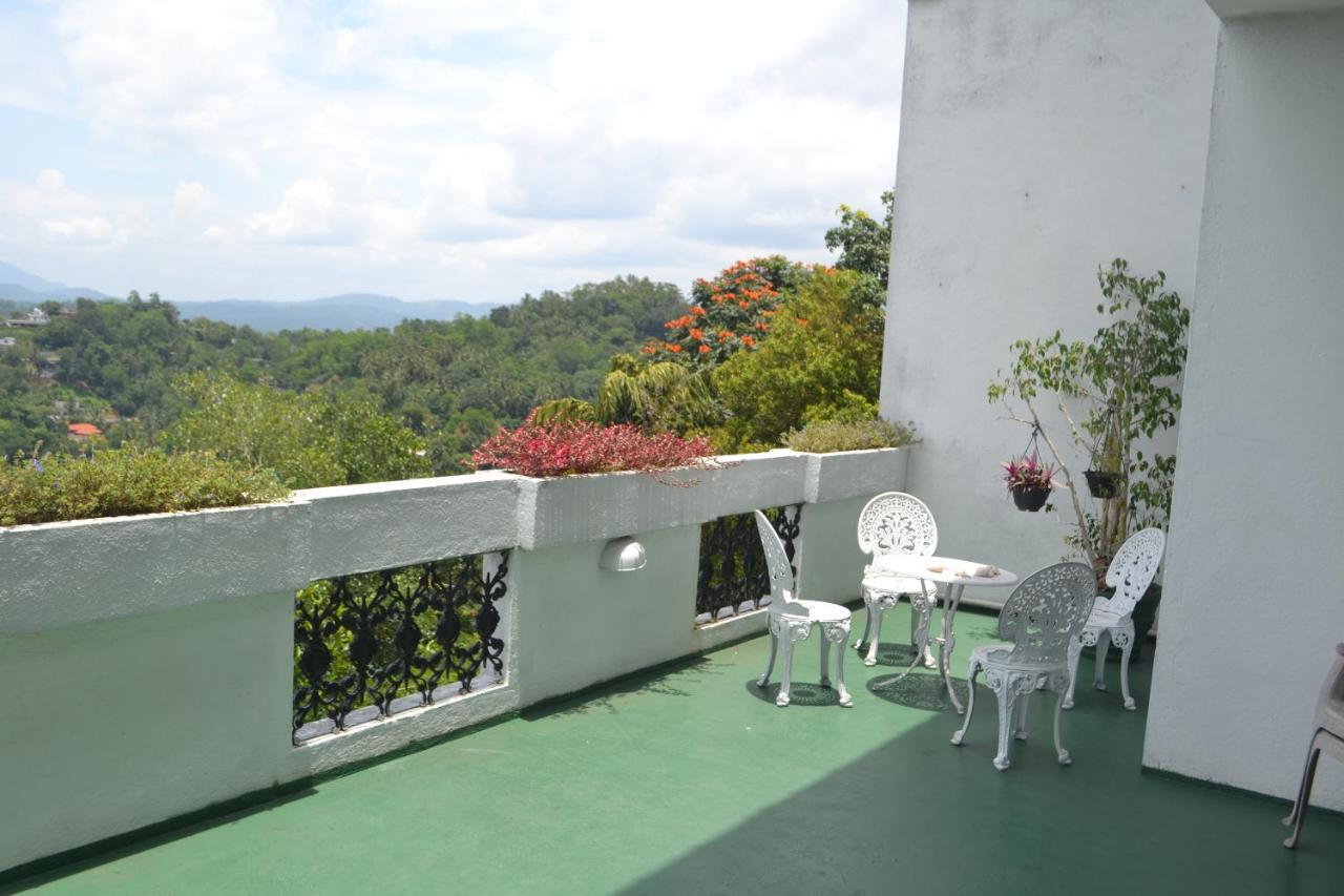 Banda Casa, Kandy Exterior foto